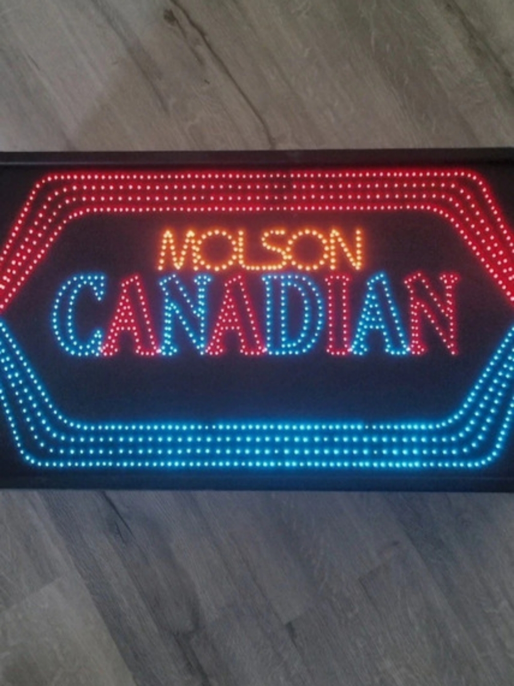1988 Molson Canadian light-up sign LED Light-Up Bar Sign